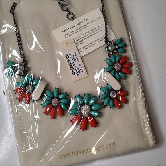 Amrita Singh ANNIE Turquoise & Coral Daisy Necklace - Picture 2 of 9